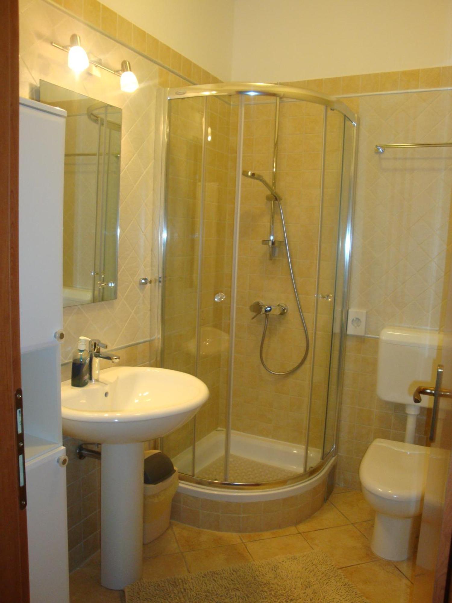 Apartments Mogorovic มอชเชนิชกา ดรากา ห้อง รูปภาพ